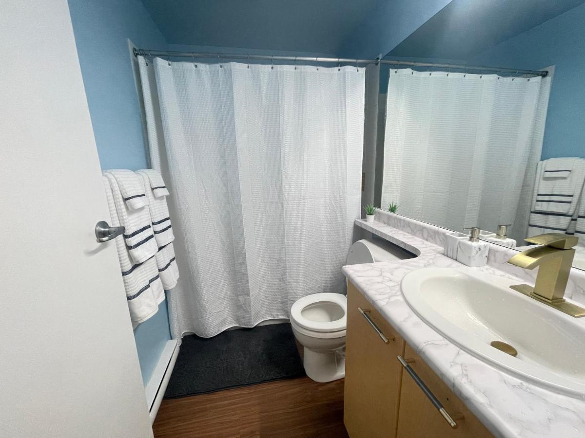 Downtown 1Br Condo At Granville Strip Near English Bay Vancouver Kültér fotó