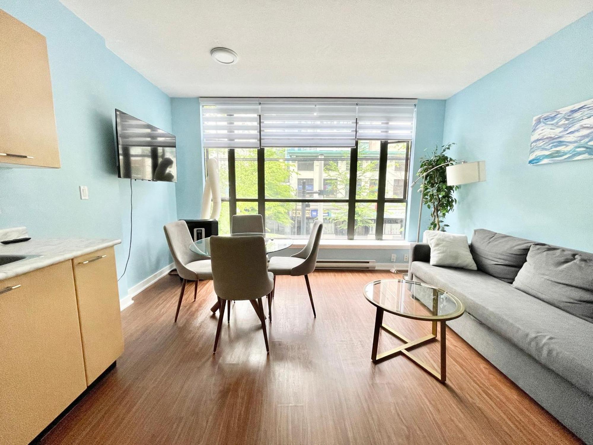 Downtown 1Br Condo At Granville Strip Near English Bay Vancouver Kültér fotó